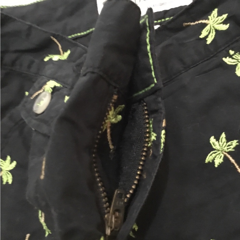 Aeropostale palm tree theme short shorts Woman’s size 3/4 black green tan - Picture 5 of 11